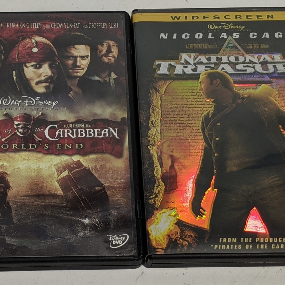 2 DVDs